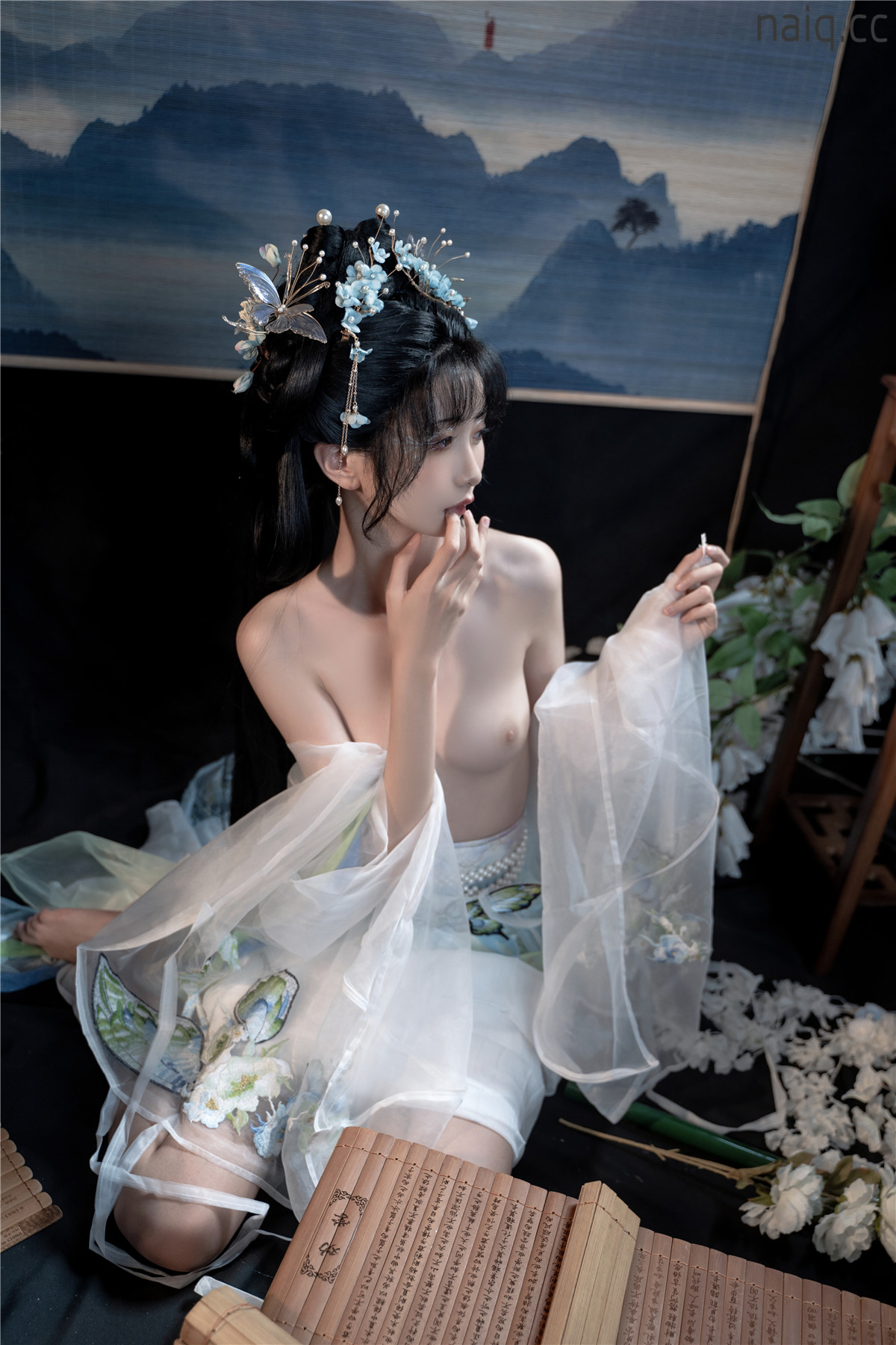 金鱼kinngyo(花音栗子) - 苍梧谣 [61P2V-1.99GB] - 奶圈