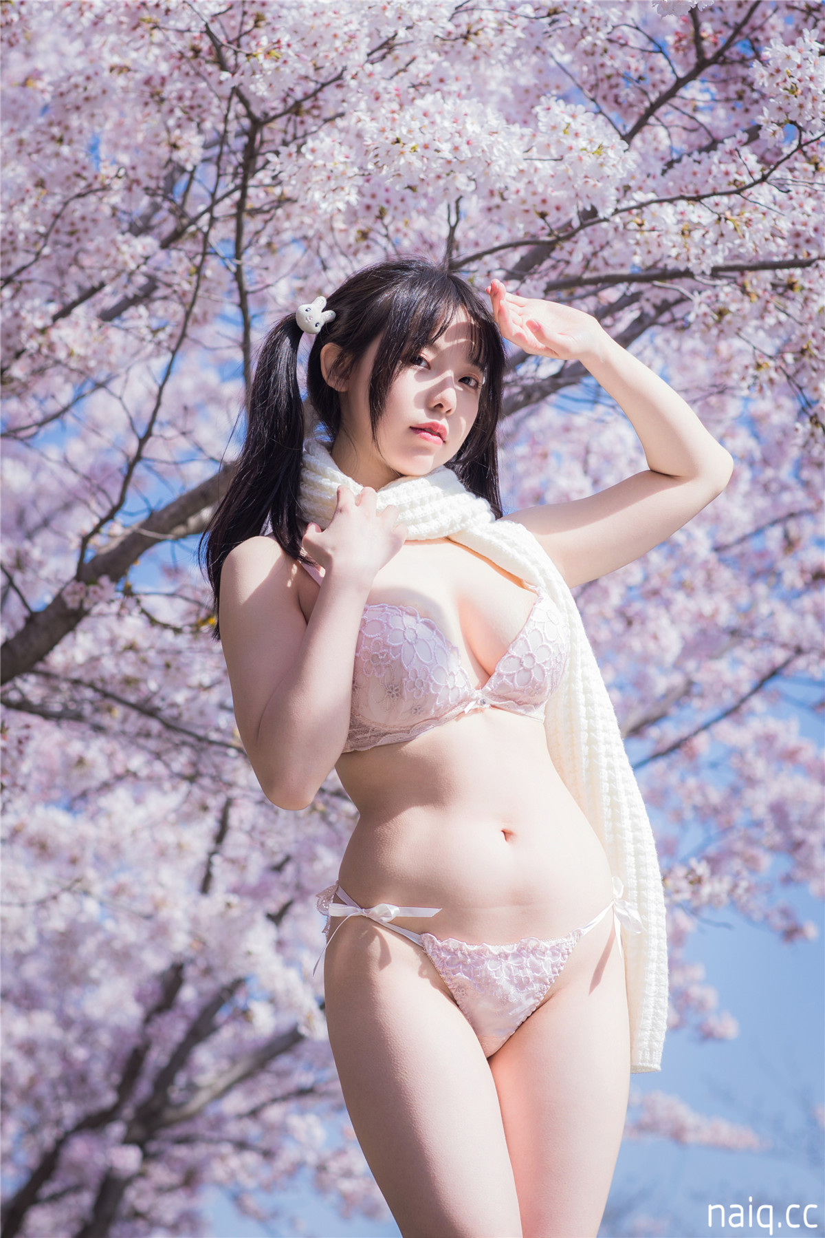 六味帝皇酱 - 樱花女友 [53P-370MB] - 奶圈