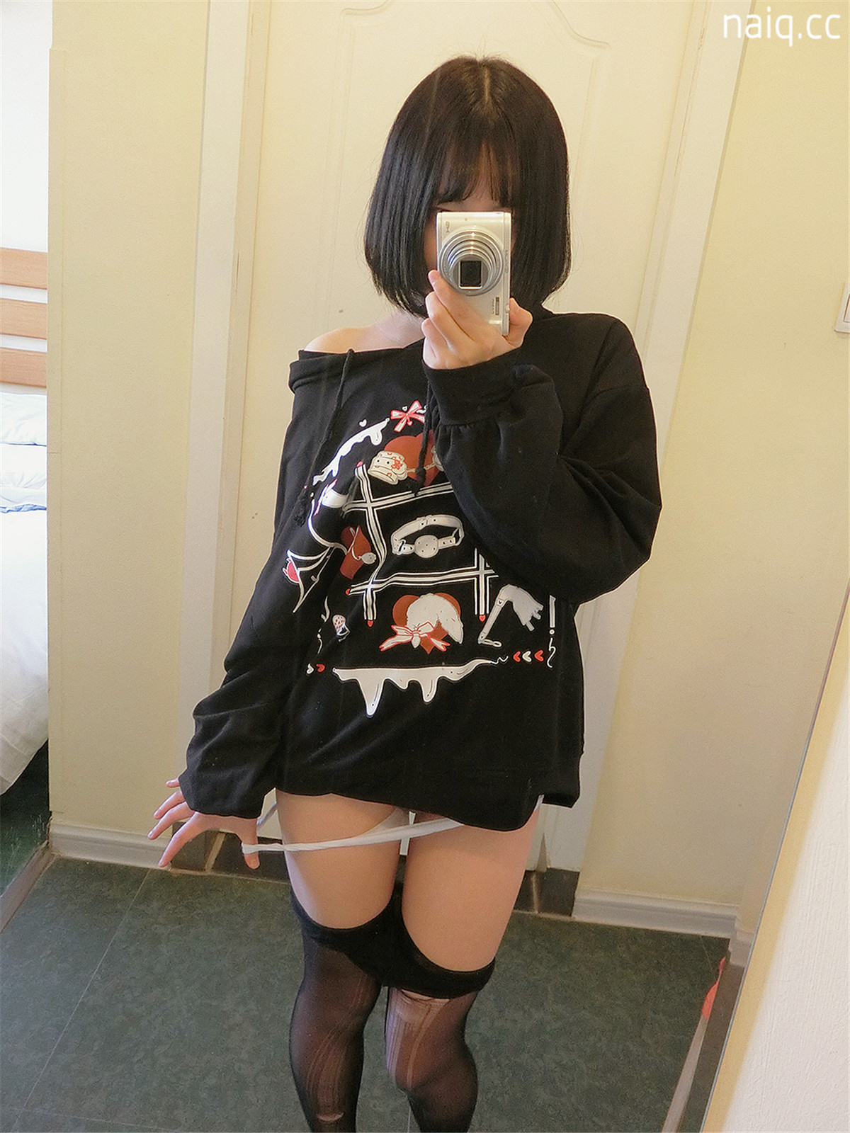 一只肉酱阿 - 撕破 [54P4V-156MB] - 奶圈