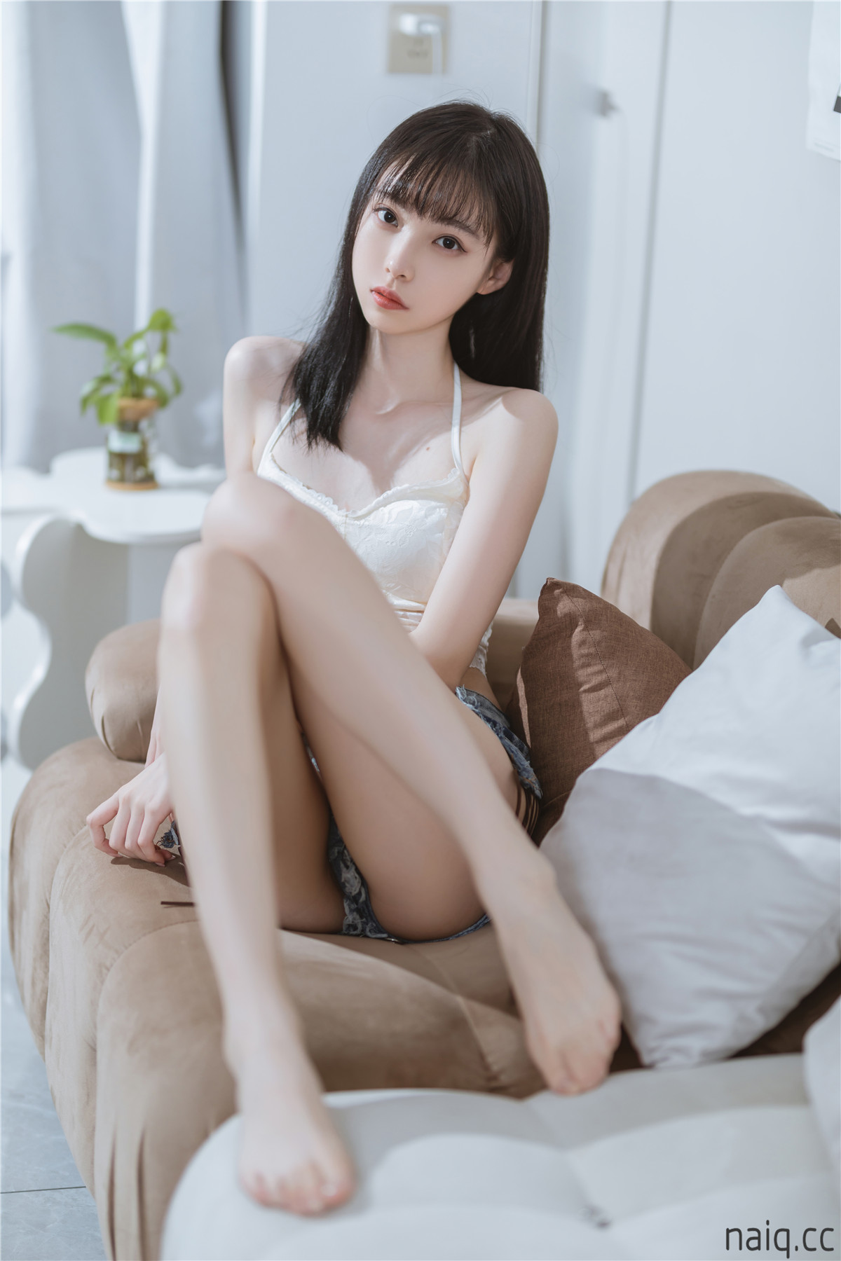 许岚LAN - 纯欲吊带 [40P-415MB] - 奶圈