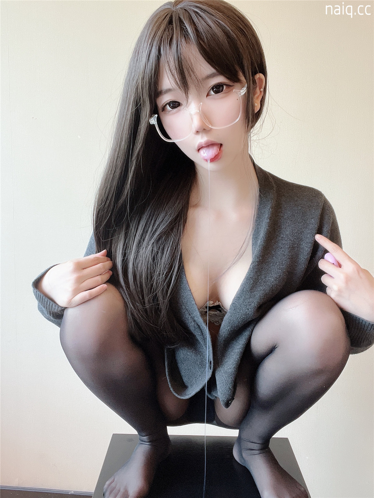 莉犬酱 - 黑丝白蕾丝 [51P-92MB] - 奶圈