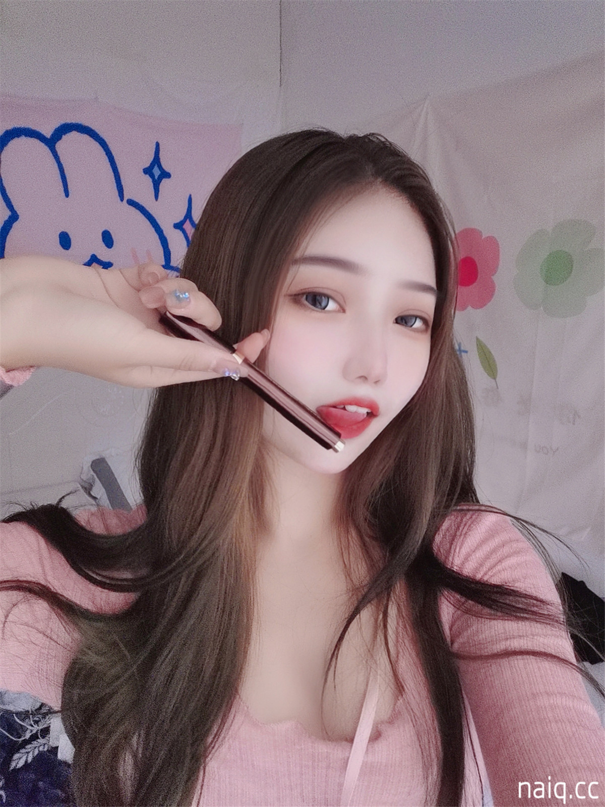 eloise软软 - 额外的滤镜 [23P-25MB] - 奶圈