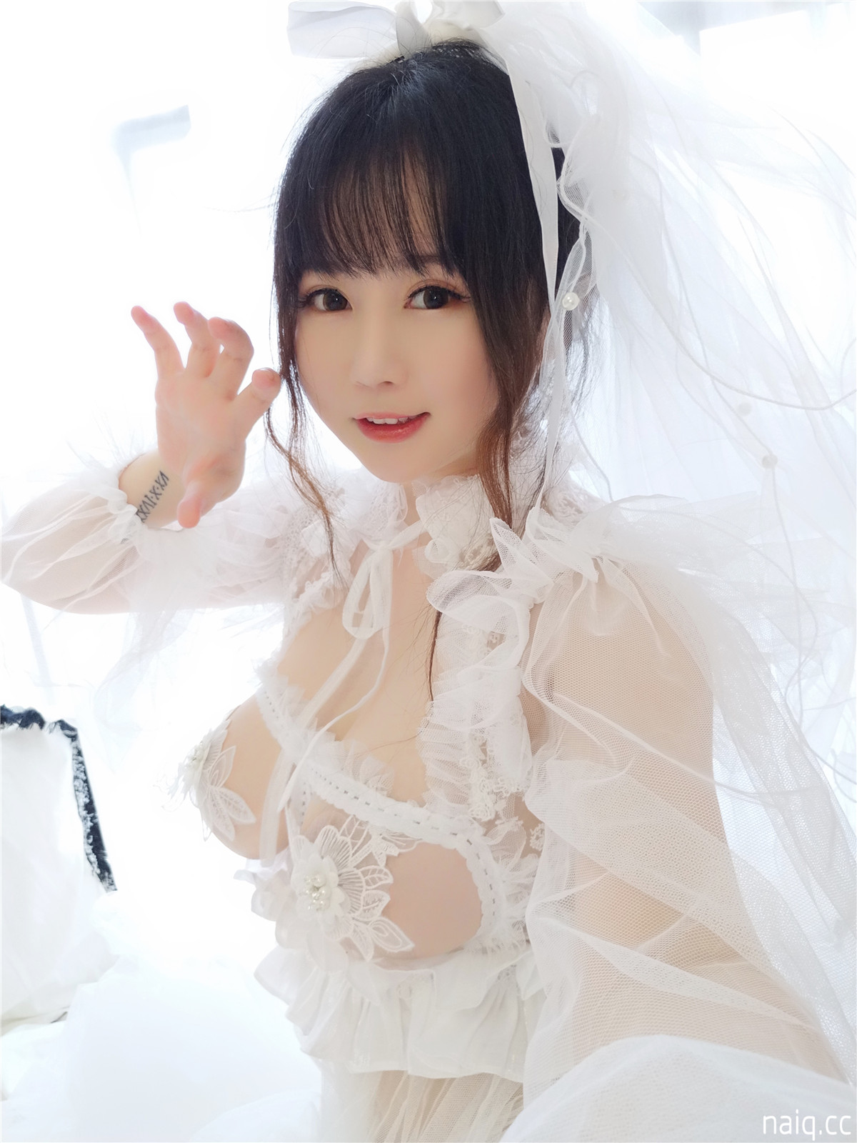 是依酱吖 - 花嫁 [40P-83MB] - 奶圈