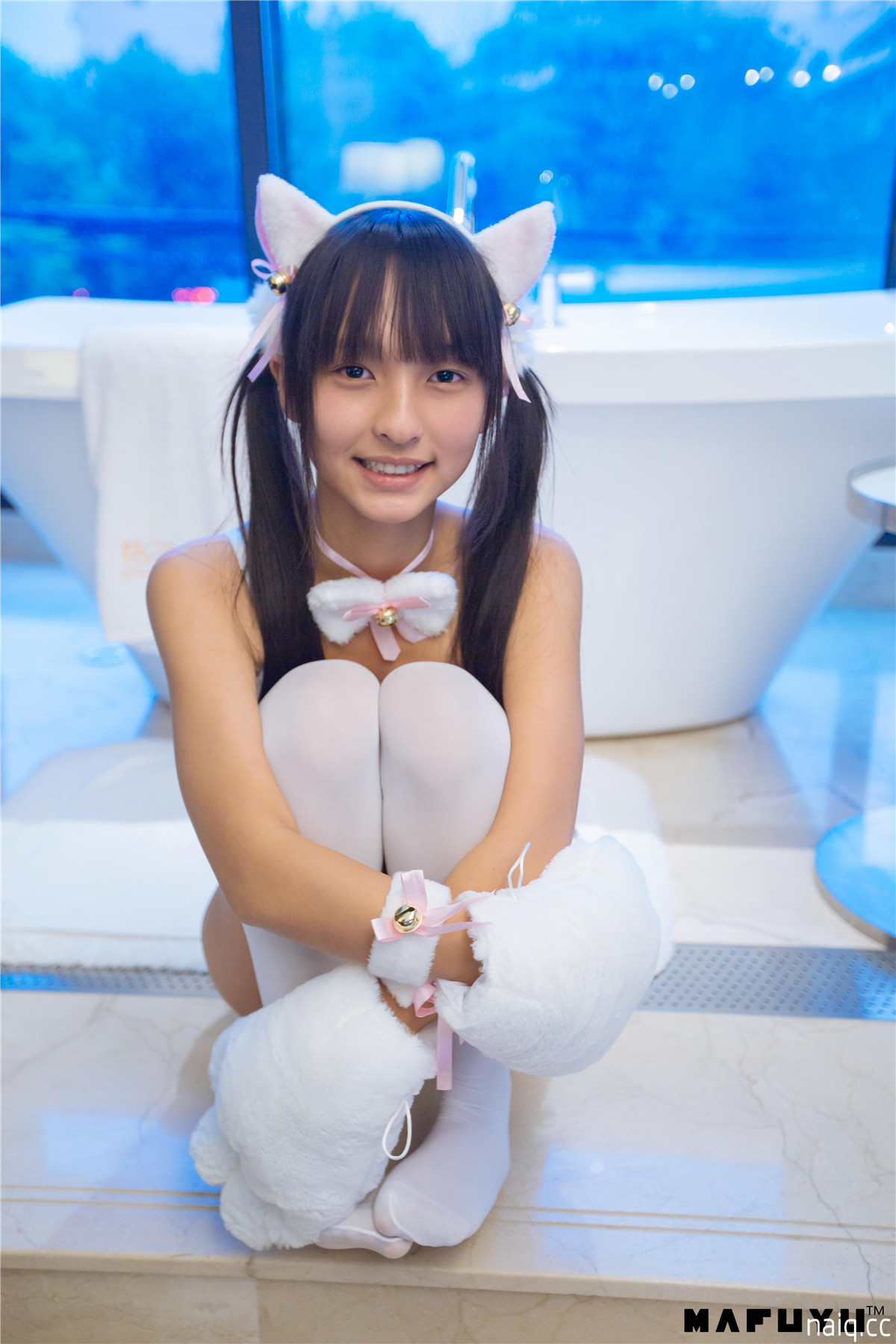 神楽坂真冬 - Reimu猫娘系列 [40P-327MB] - 奶圈