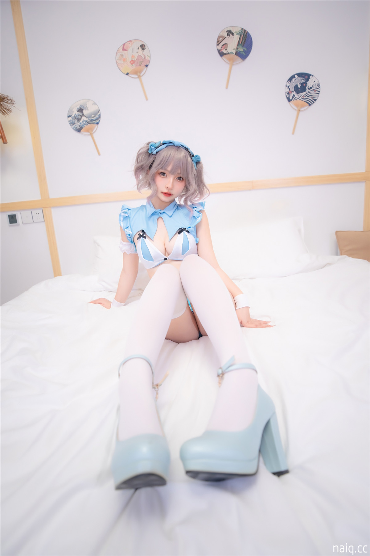 4