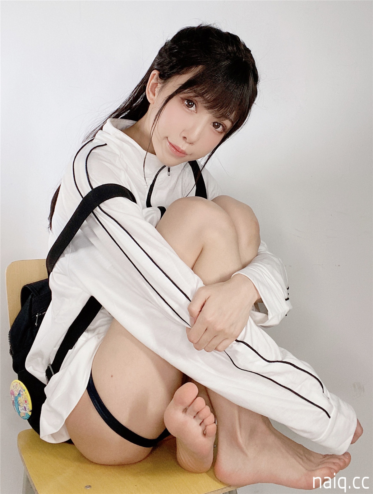 25