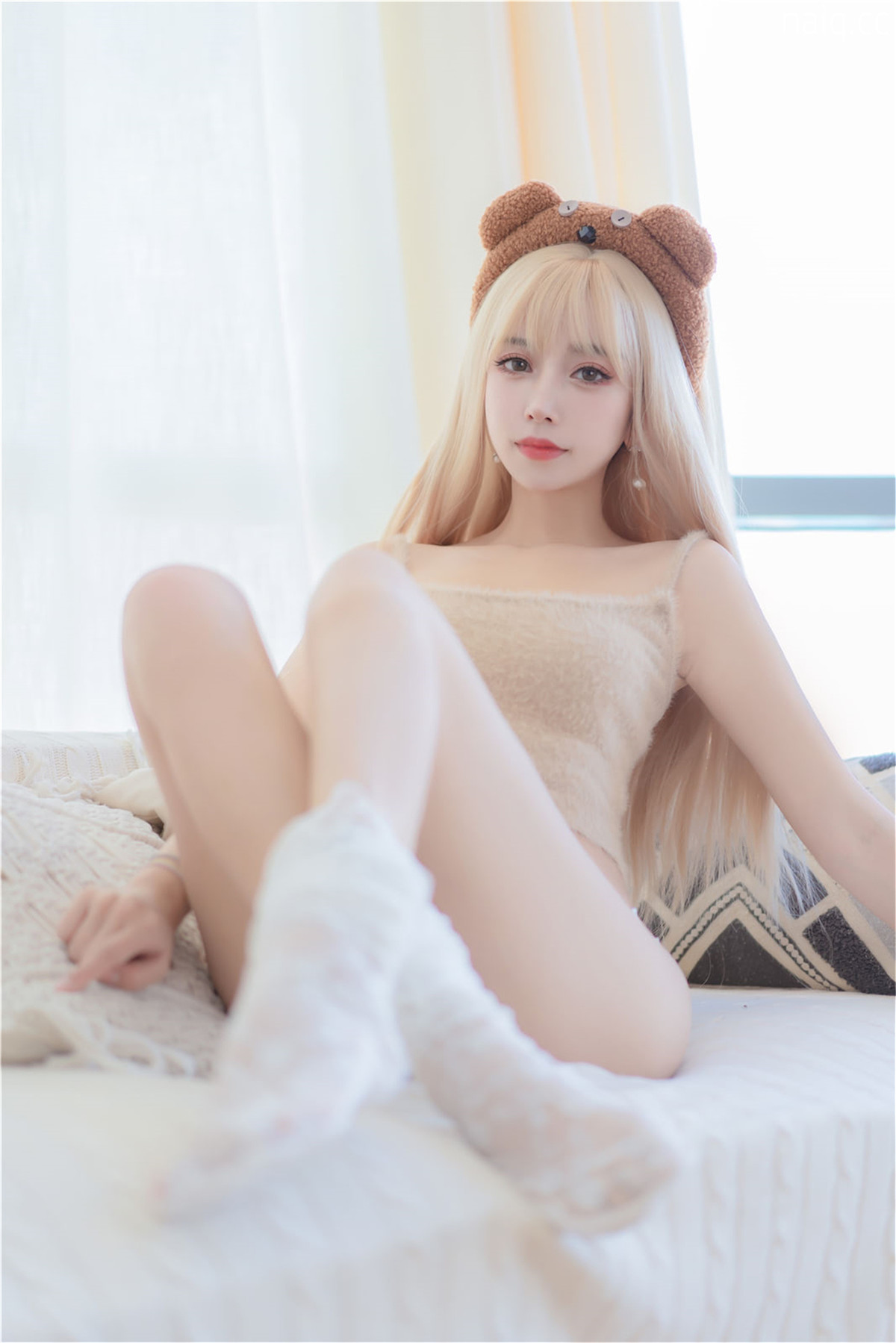 33