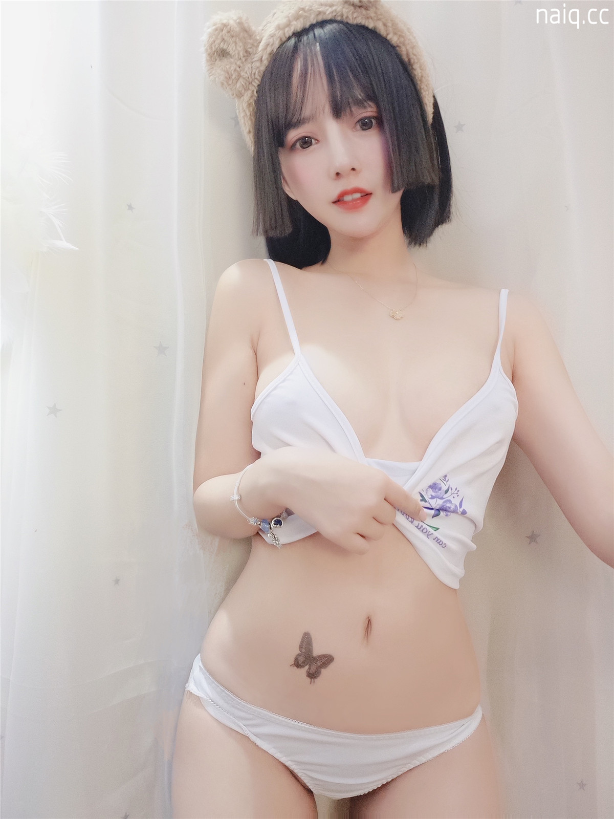 32