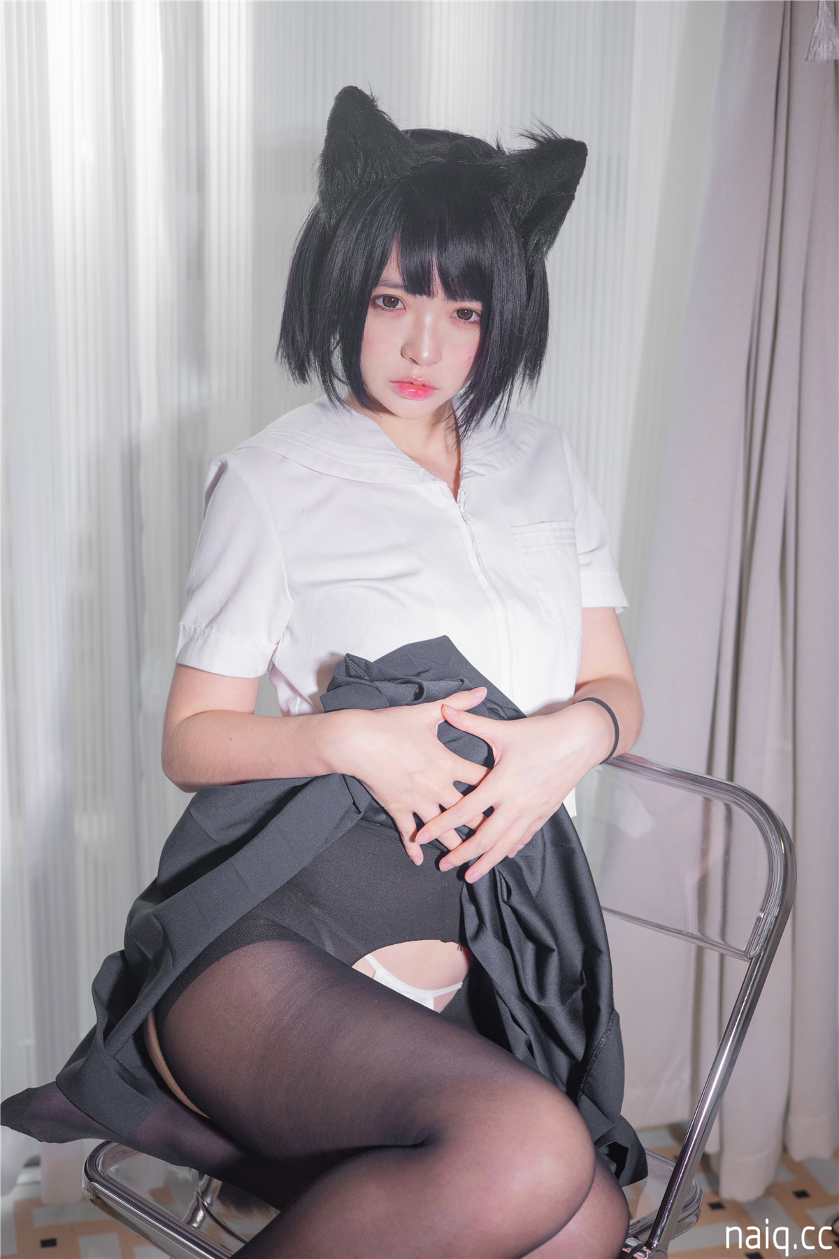 7