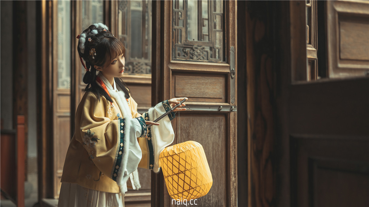 蠢沫沫 - 汉服私影 [9P-110MB] - 奶圈
