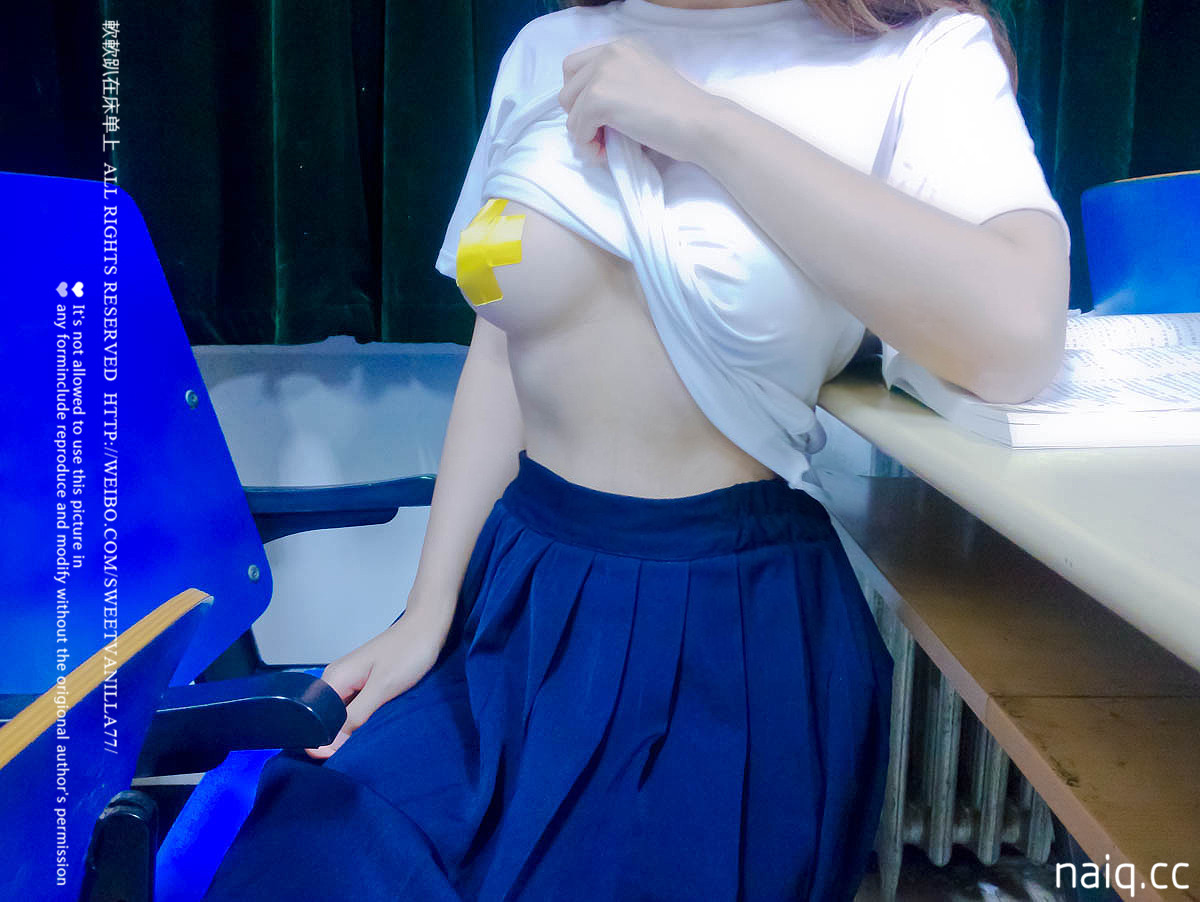 软软趴在床单上 - 蕾丝透视  [29P-17.7MB] - 奶圈