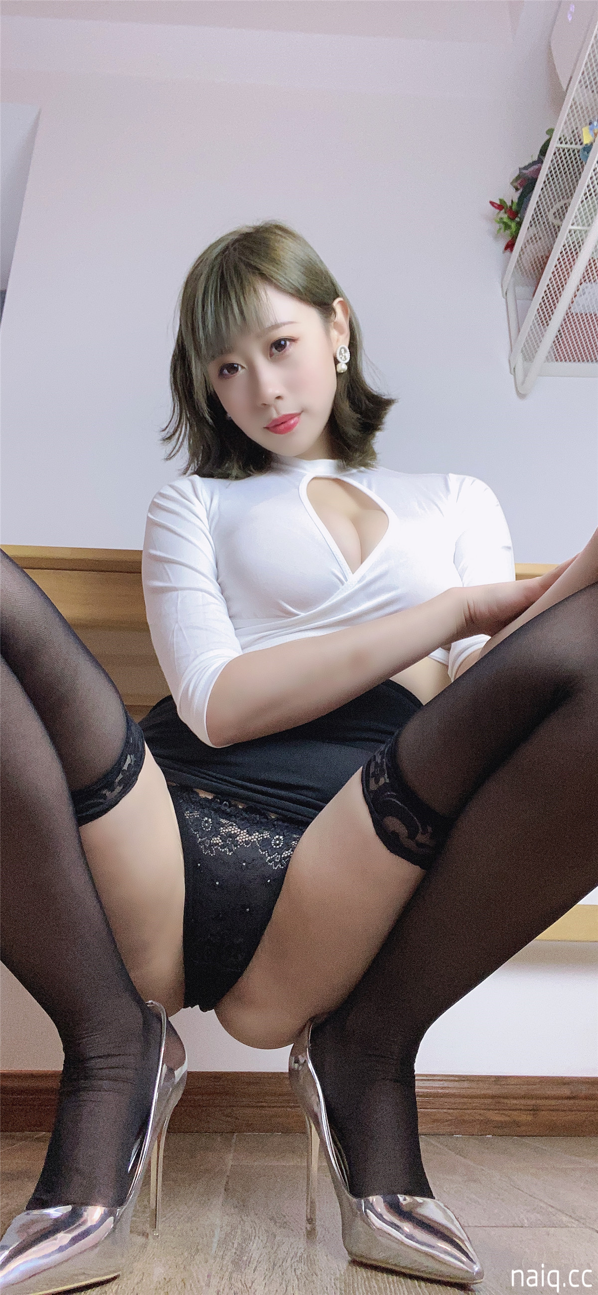 43