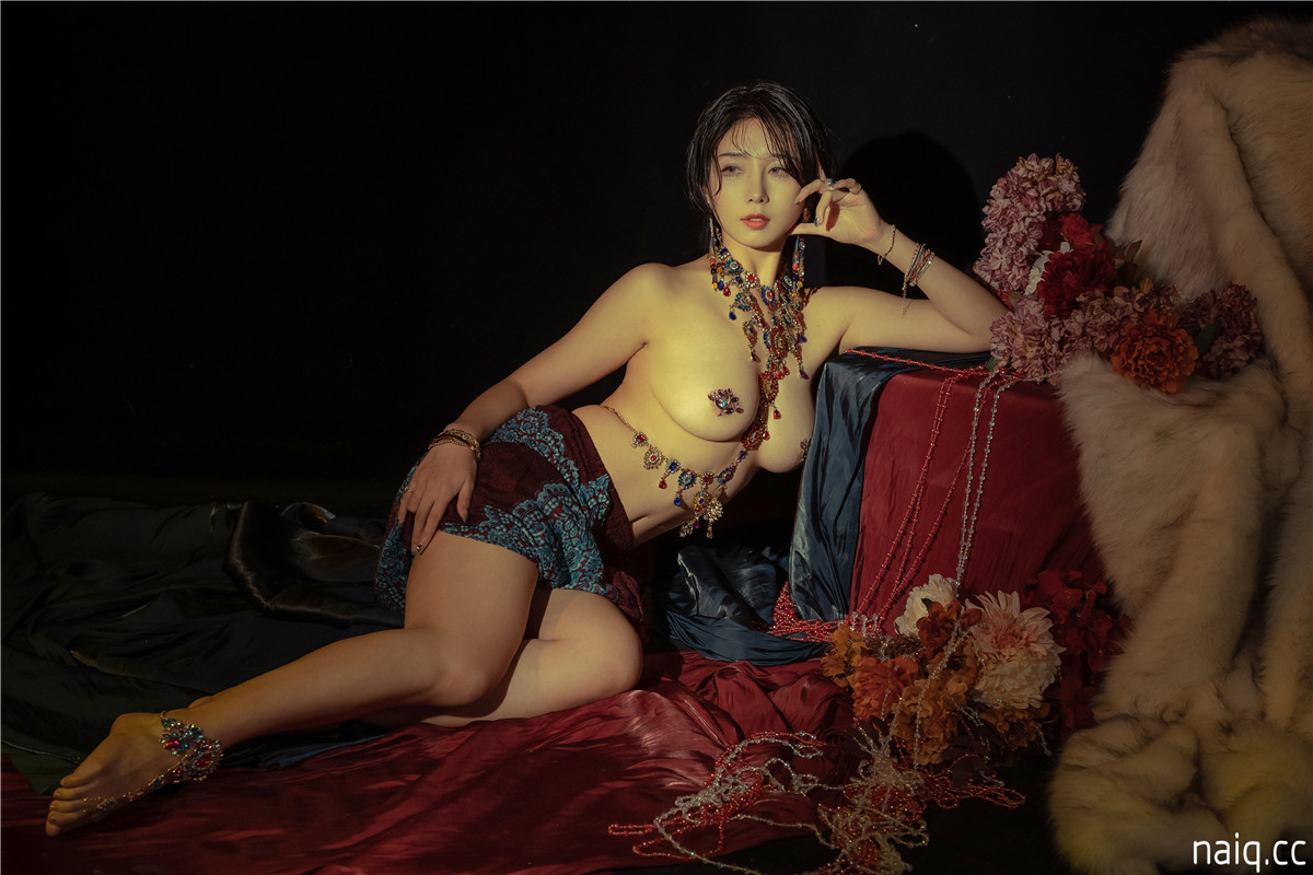 云溪溪 - 奶桃桃 Tourmaline-Topaz黄宝石 [40P-302MB] - 奶圈