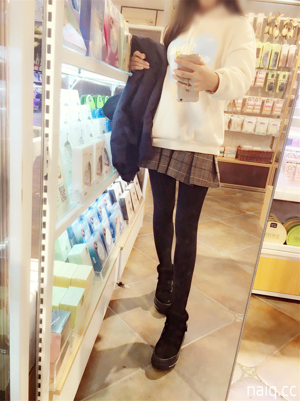 呆萌橘子酱 - aa81 [2P-443.09KB] - 奶圈