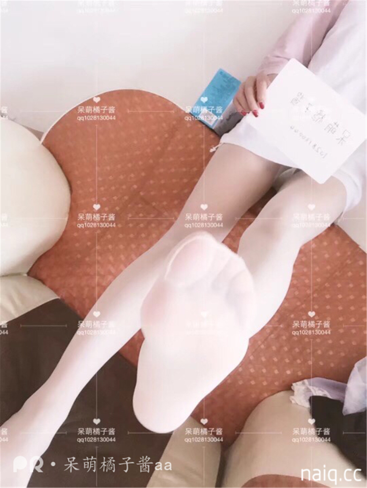 呆萌橘子酱 - aa51 [4P-1.29MB] - 奶圈