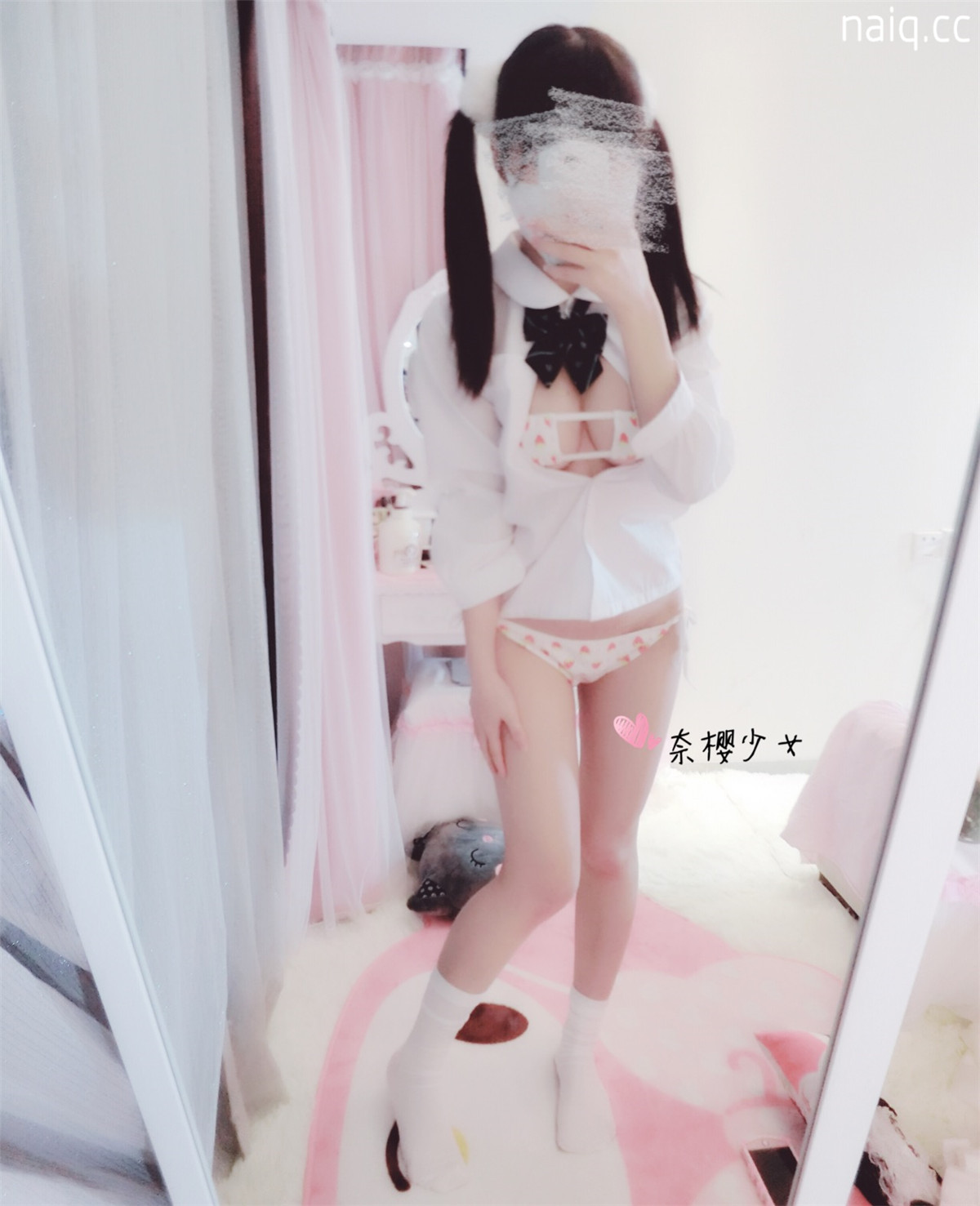 九尾狐狸m - 白衬衫 [22P-1V 65.19 MB] - 奶圈