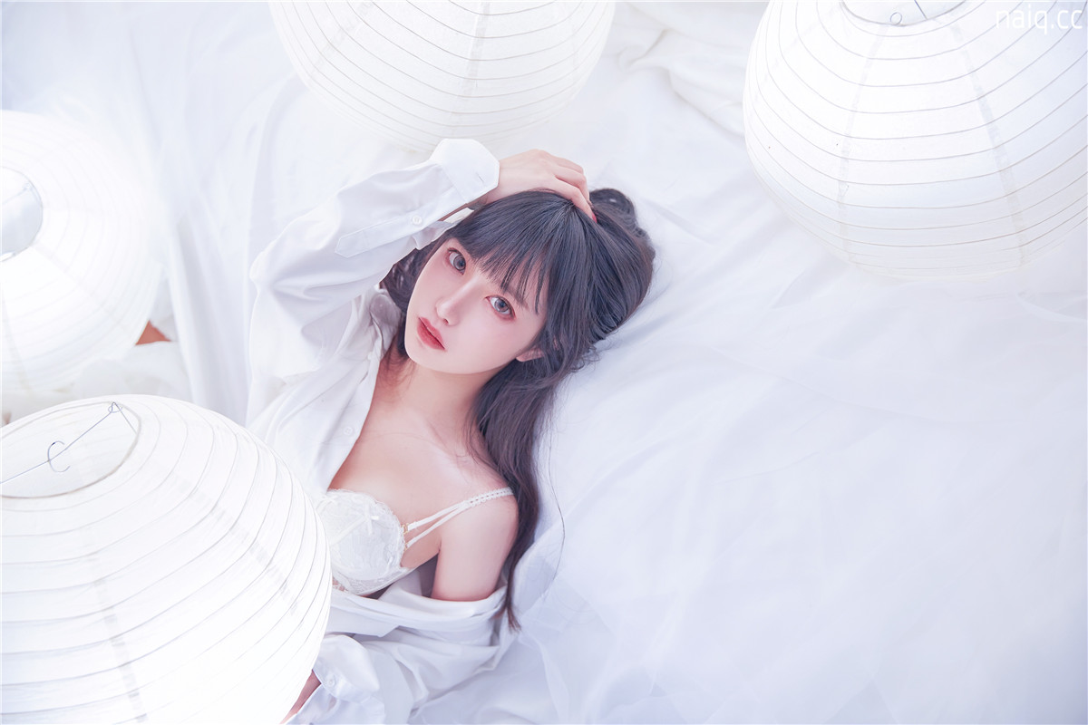 Shika小鹿鹿 - 纯白 [18P-36MB] - 奶圈