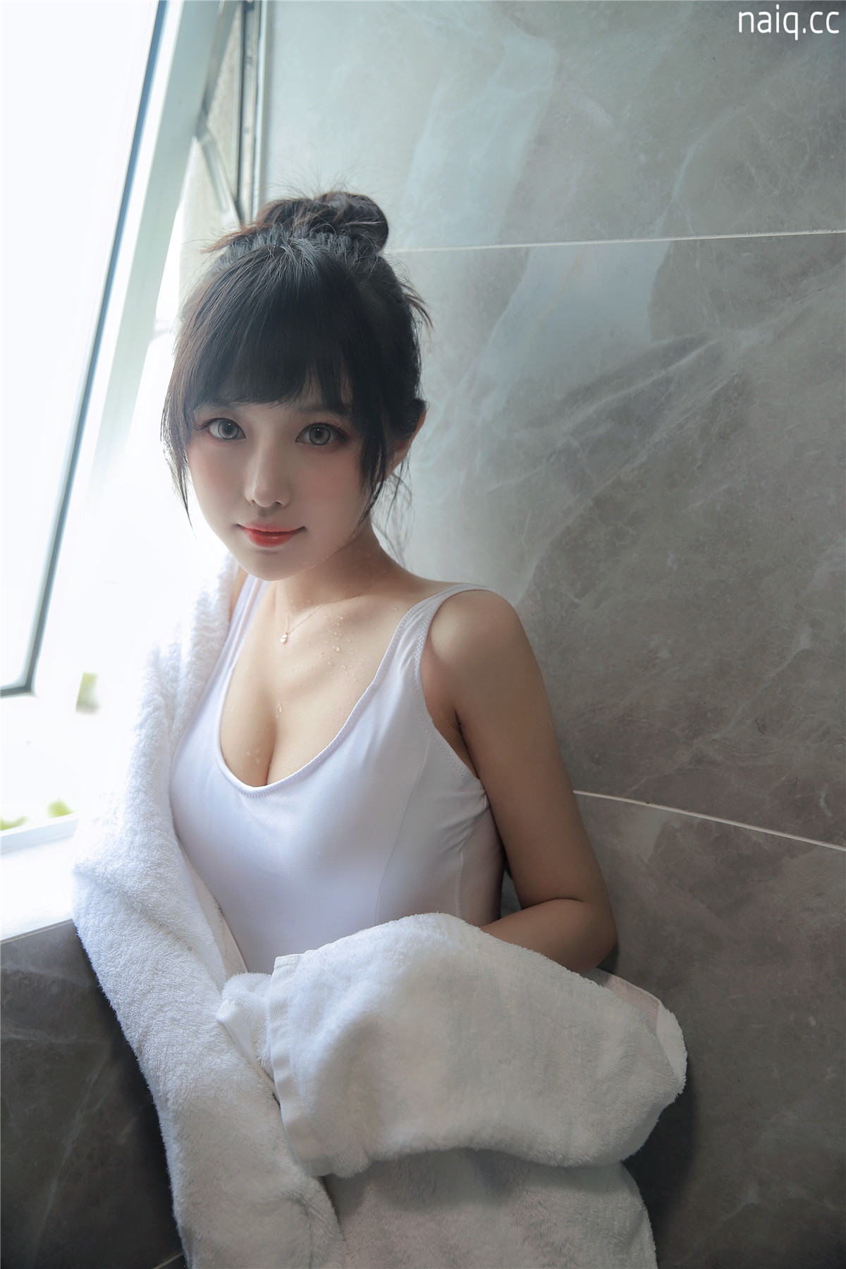 Shika小鹿鹿 - 半透浴室 [22P-50MB] - 奶圈