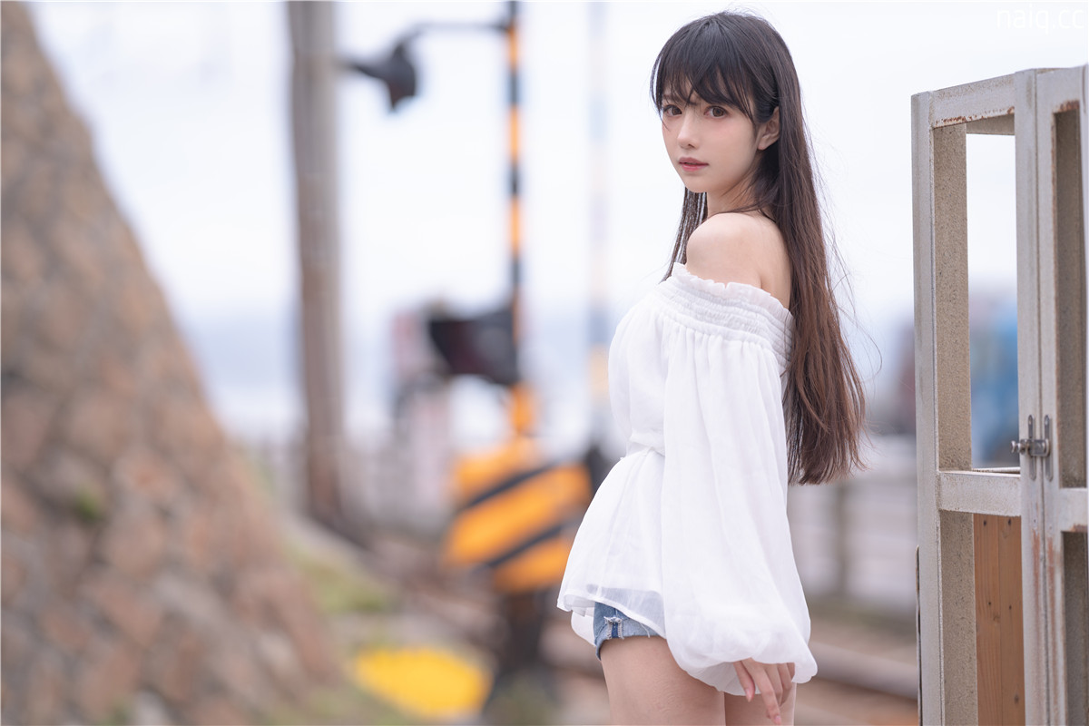 Shika小鹿鹿 - 以夏之名 真爱版 [20P-197MB] - 奶圈