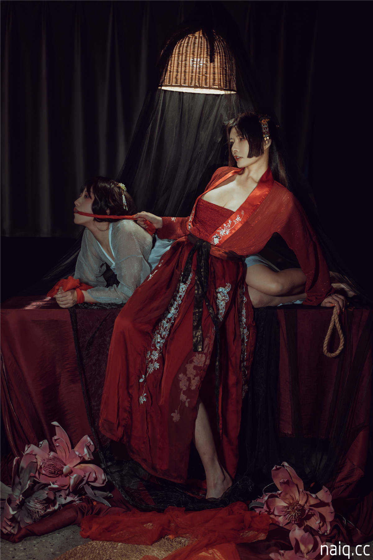 秋和柯基 - 昏红帐 [52P-427MB] - 奶圈