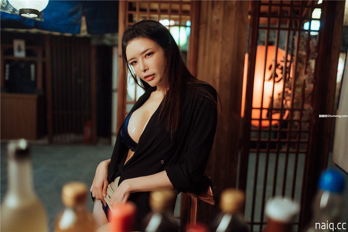 秋和柯基 - 酒醉的蝴蝶 [50P1V-433MB] - 奶圈