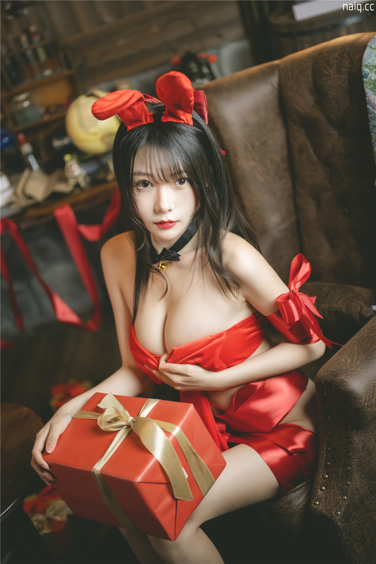 香草喵露露 - 杨枝甘露 红色丝带礼物 [54P1V-1.68GB] - 奶圈
