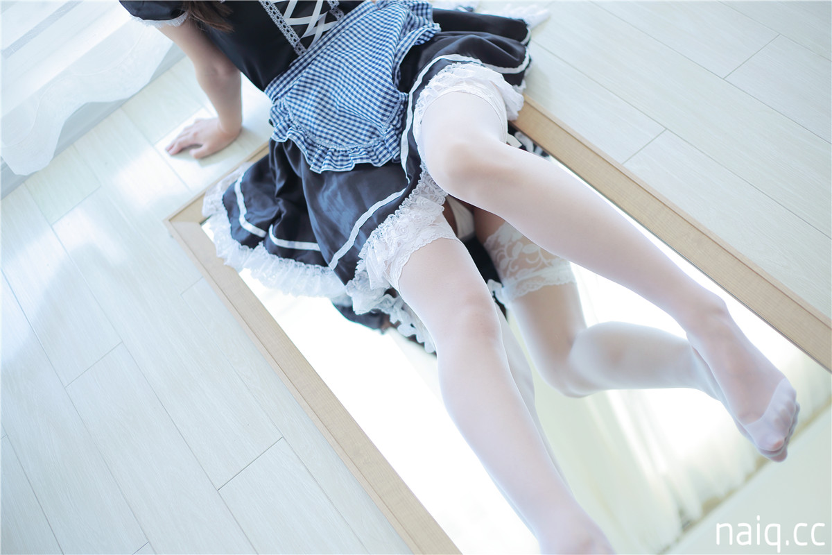 雯妹不讲道理 - 女仆写真 [17P-107.97 MB] - 奶圈