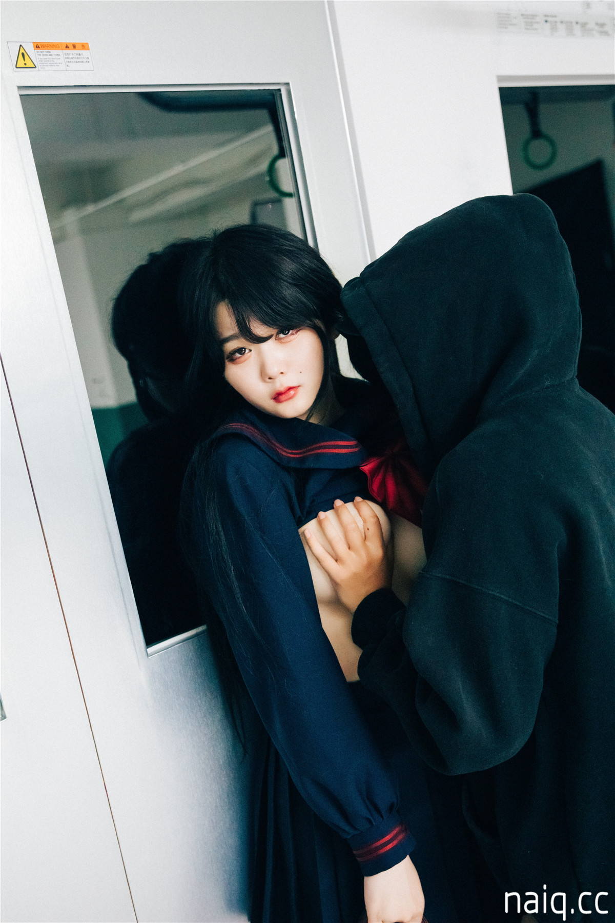 Zia - Loozy Subway (Full.Ver) [102P7V-1.1GB] - 奶圈