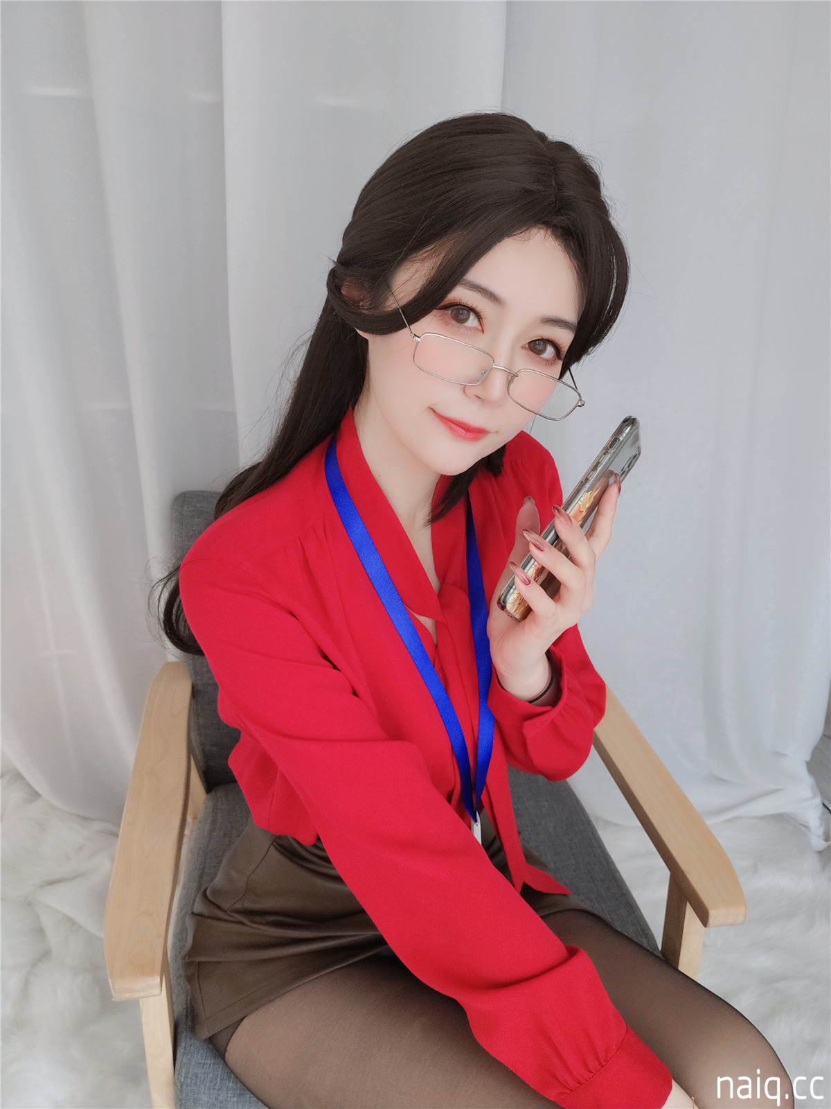 白银81 - 新上任上司 [43P3V-318MB] - 奶圈