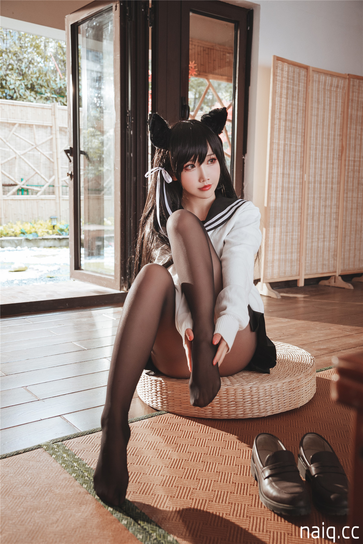 面饼仙儿 - 爱宕JK2 [47P1V-529MB] - 奶圈