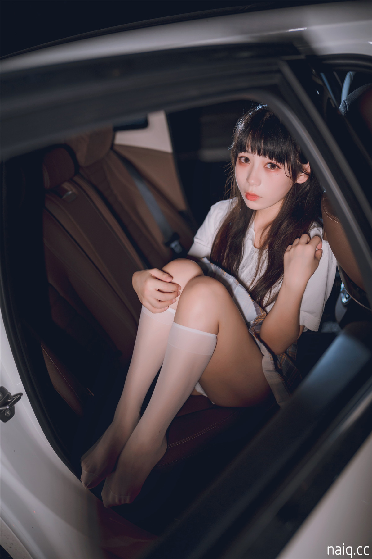 usejan(蓝蓝) - 奔驰 [40P-73MB] - 奶圈