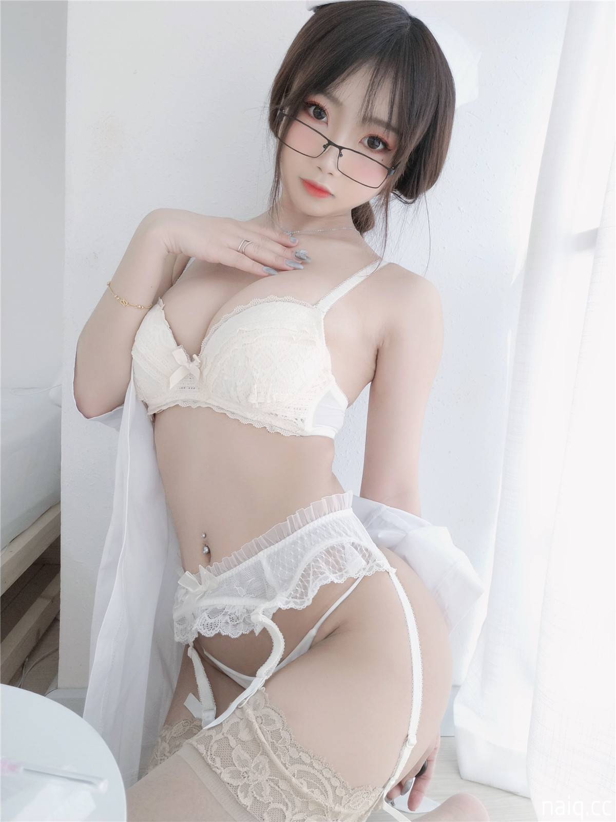 鬼畜瑶在不在w - 笨蛋护士 [45P-58MB] - 奶圈
