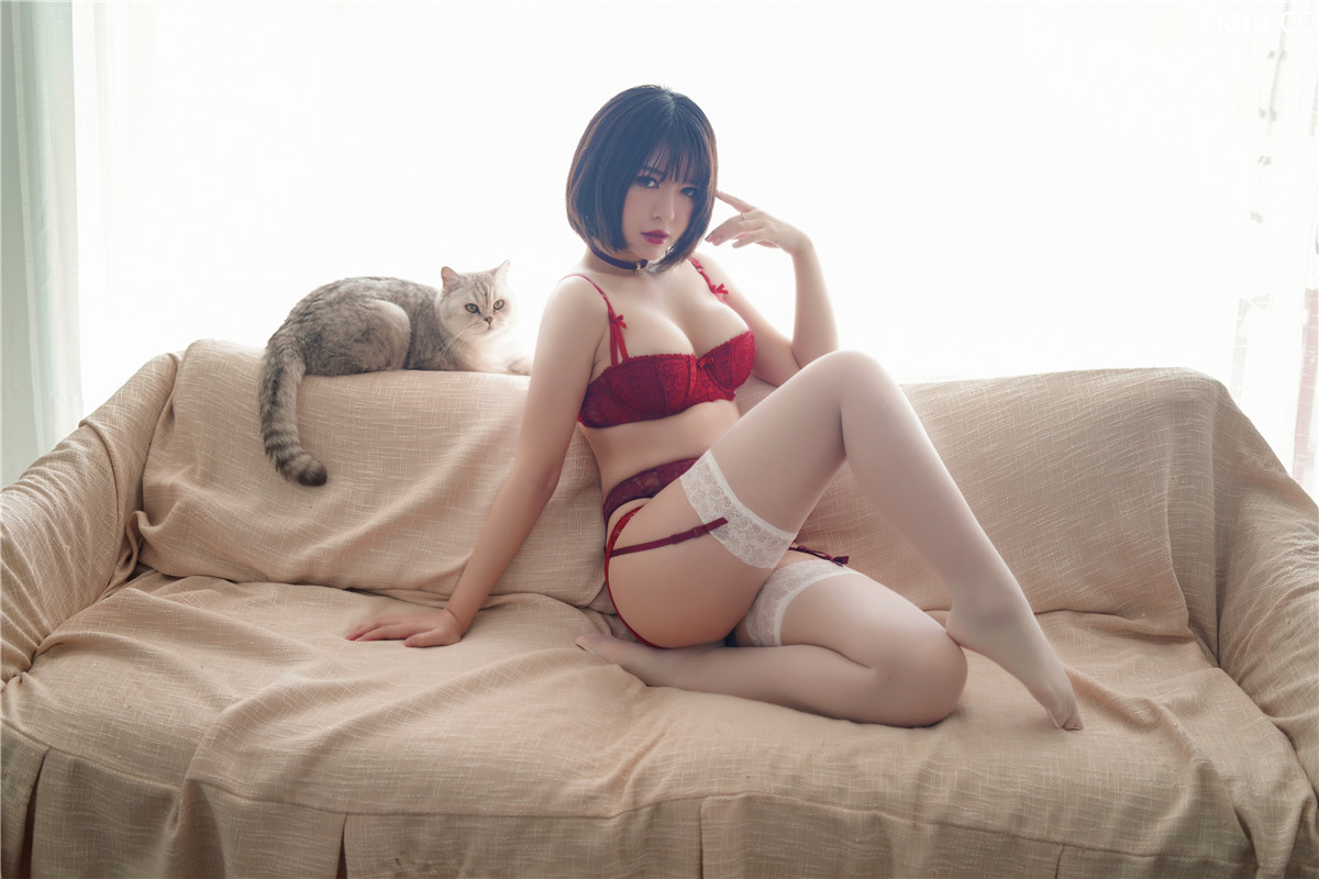 半半子 - 赤紅 2 [39P-279.83MB] - 奶圈
