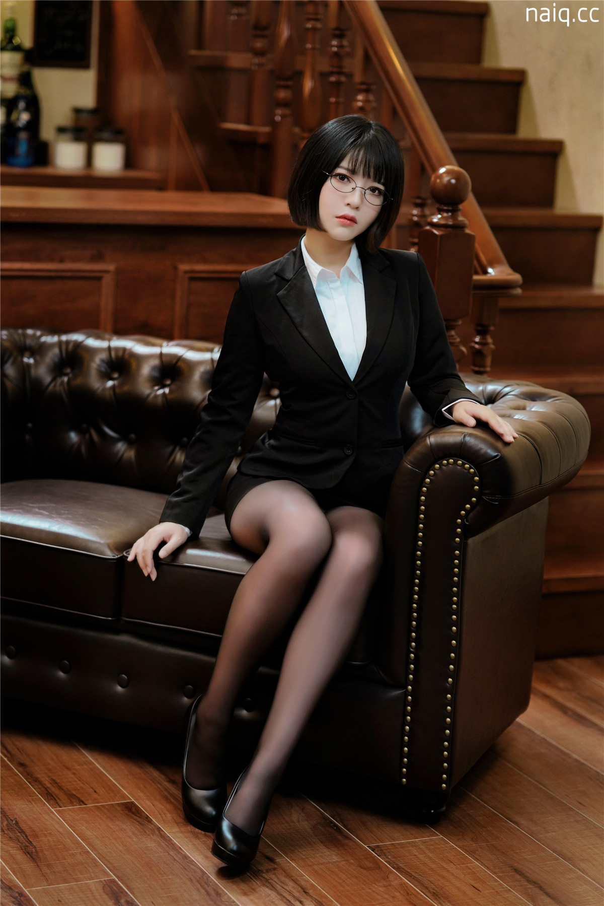 半半子 - OL様 [37P-108MB] - 奶圈