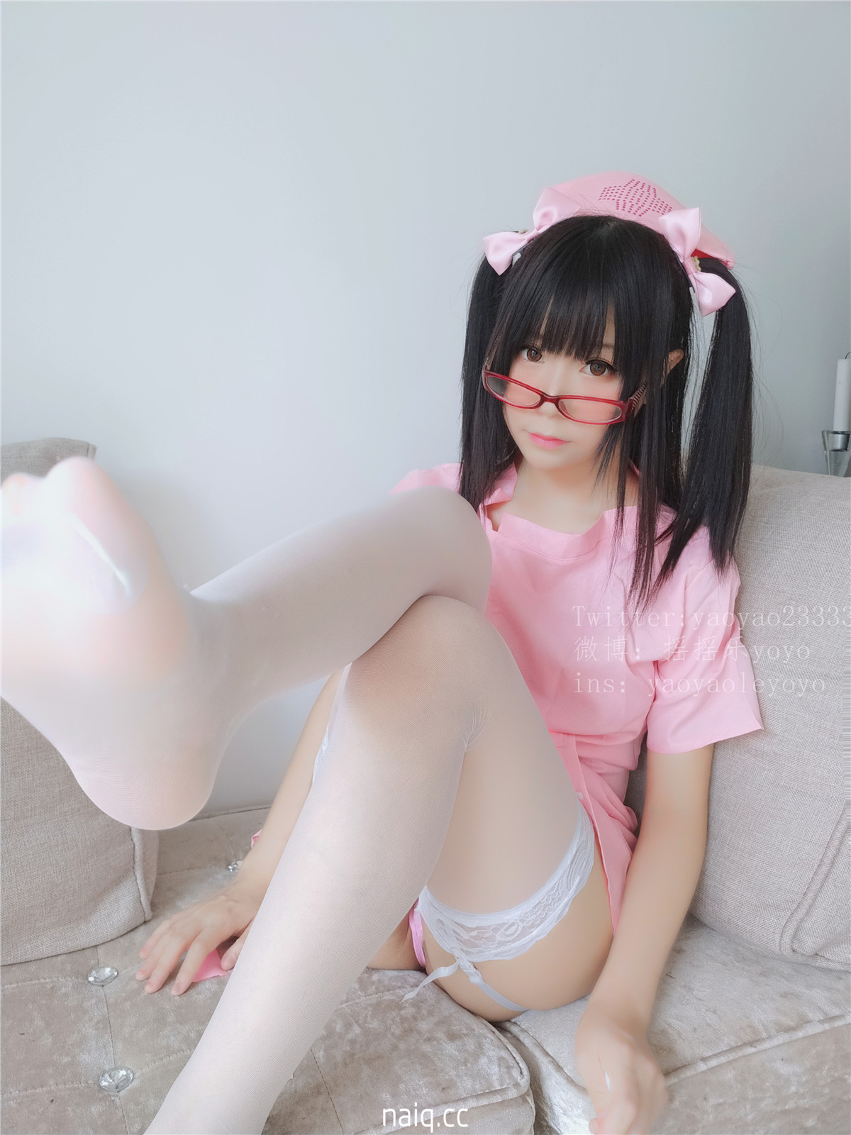 摇摇乐yoyo - Vol.09 粉色护士 [184P7V-1.87GB] - 奶圈