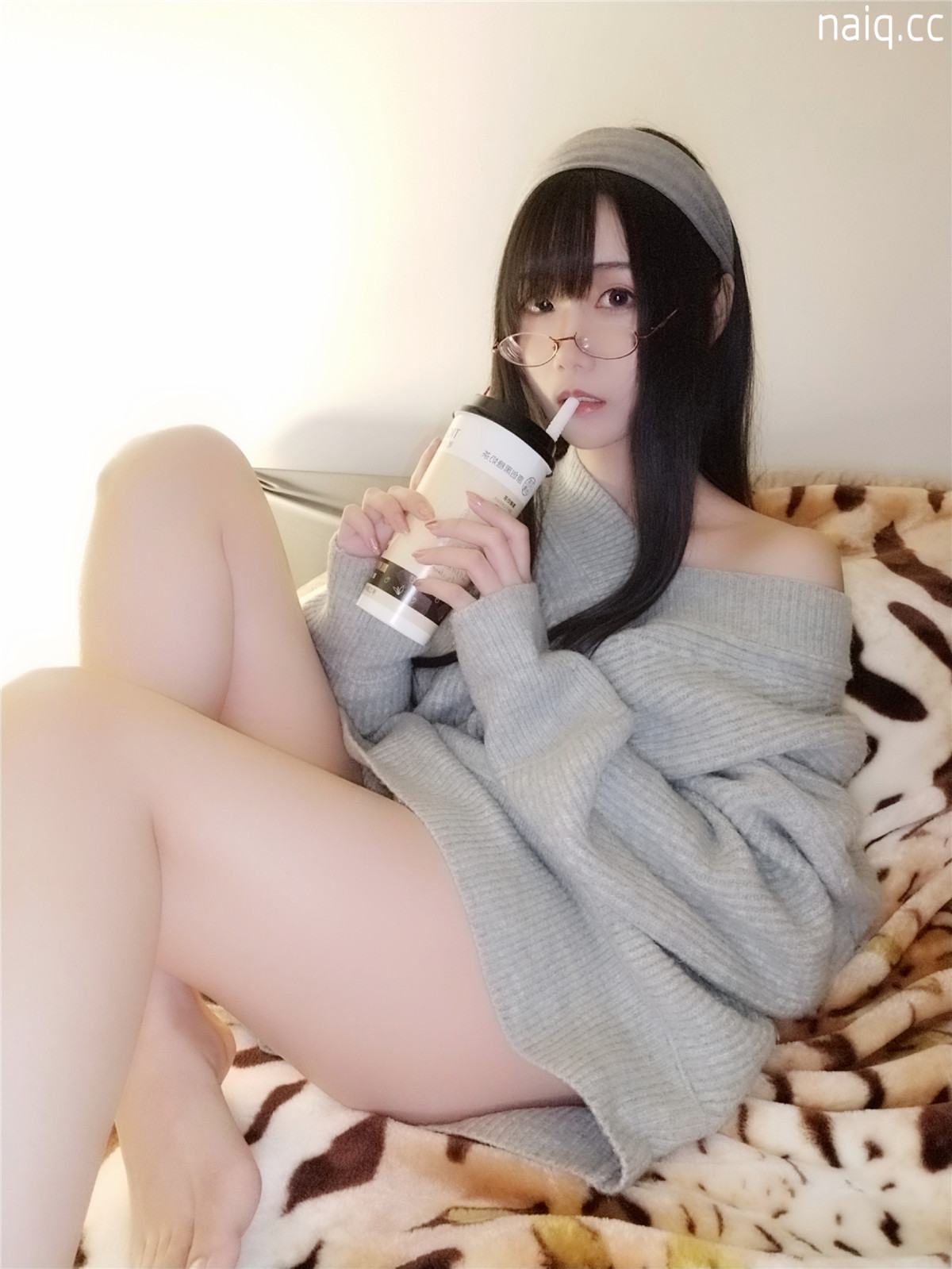 曉美媽 - 奶茶小姐 [11P-34MB] - 奶圈