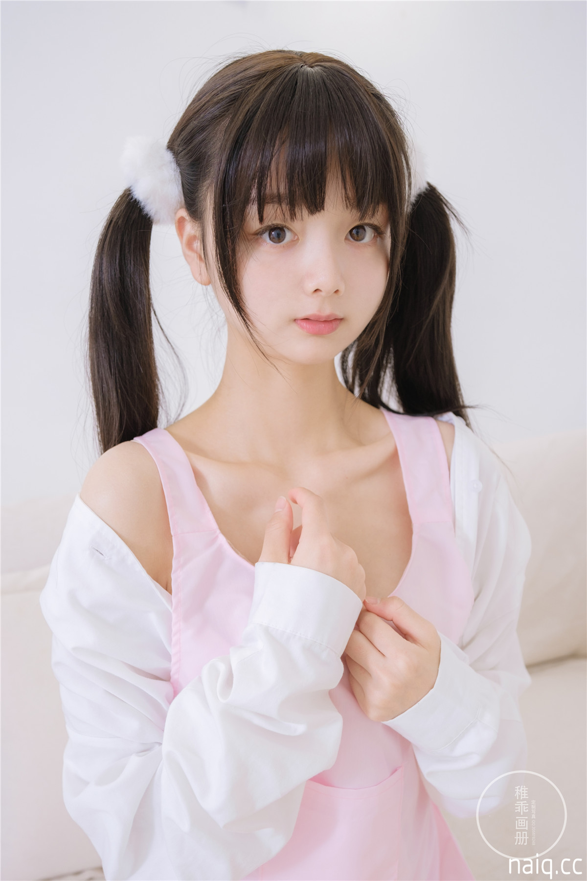 稚乖画册 - 新年福利 [43P-350MB] - 奶圈