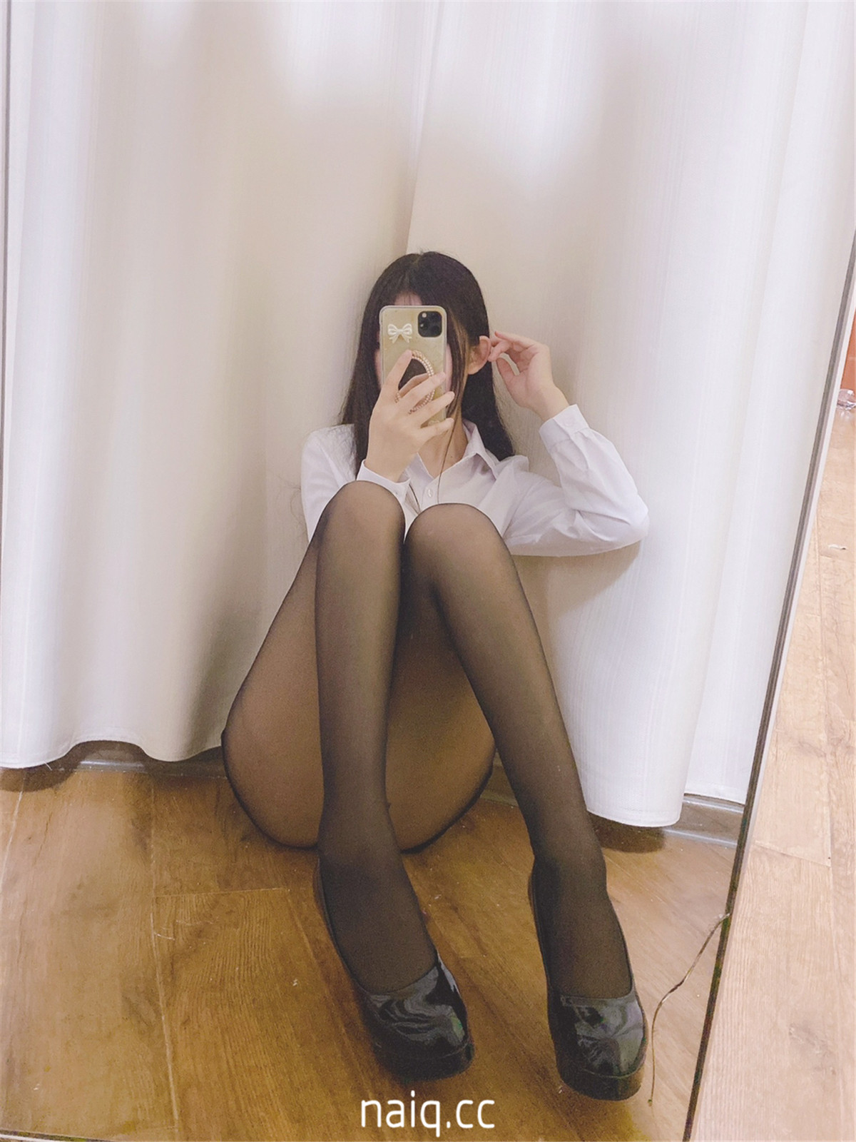 Coser衣衣 - OL [26P-63MB] - 奶圈