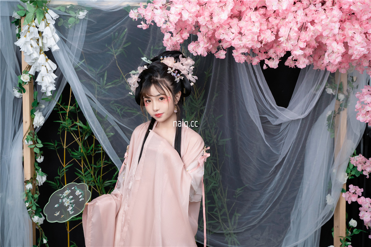 爆机少女喵小吉 - 清平乐 [84P2V-2.7GB] - 奶圈