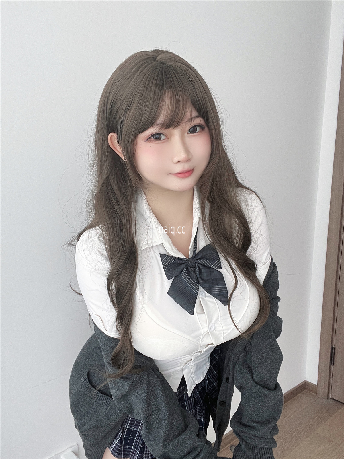 是依酱吖 - 学姐的日常 [35P3V-994MB] - 奶圈