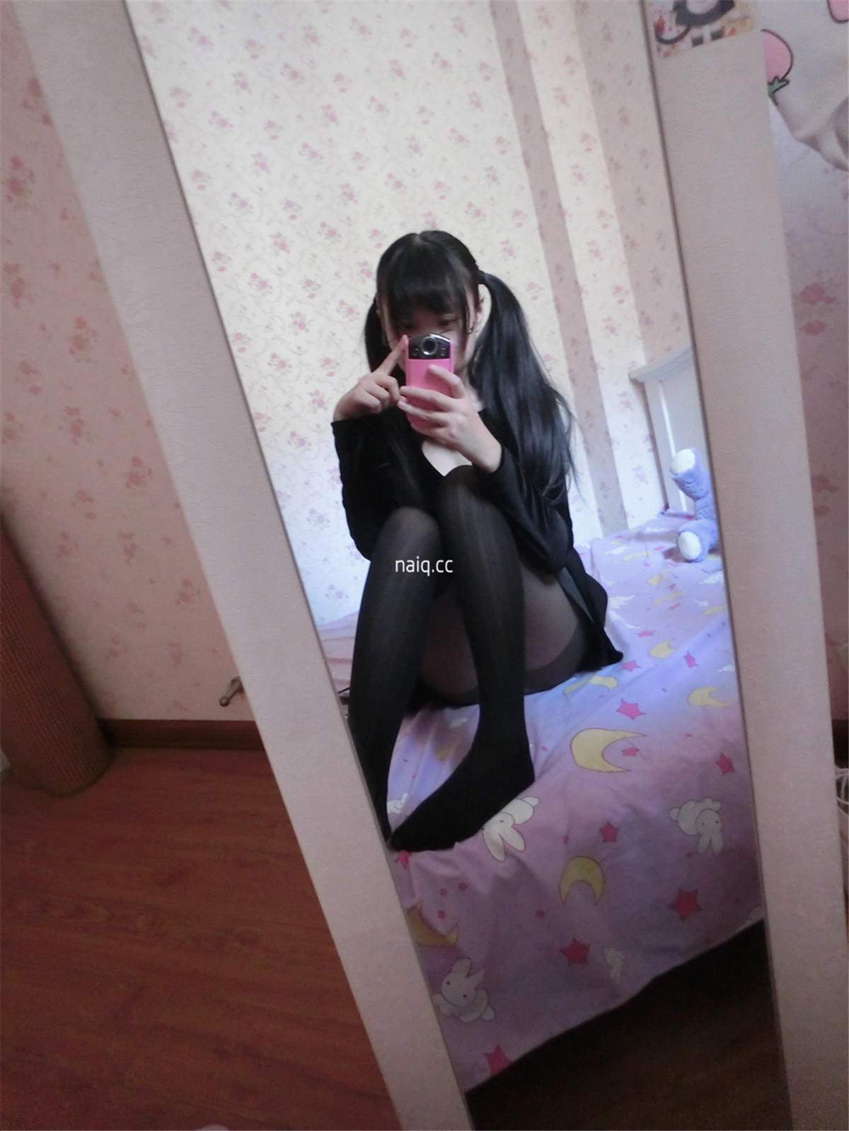 双马尾少女赛高酱 - 黑色系 [39P-17MB] - 奶圈