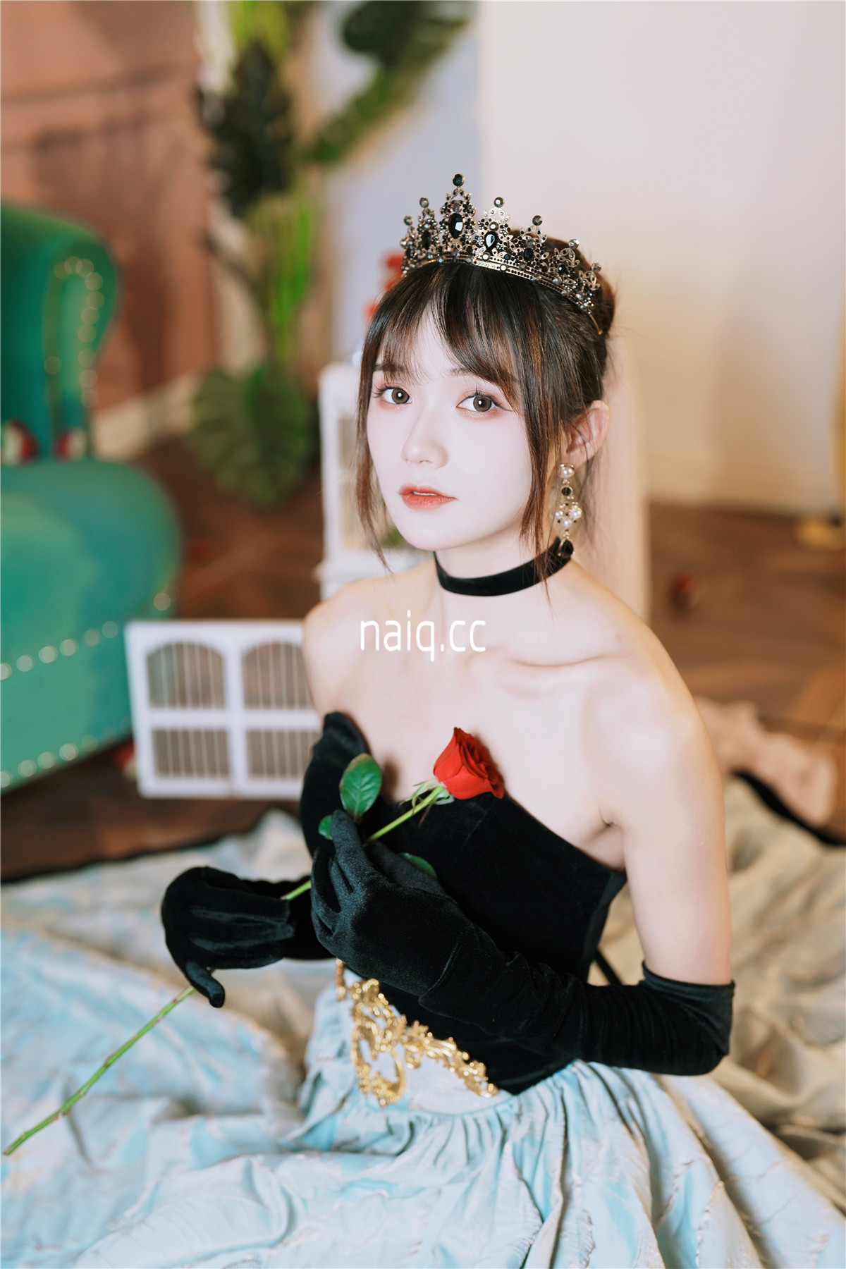 兔子Zzz不吃胡萝卜 - 黑天鹅之吻 [33P-458MB] - 奶圈