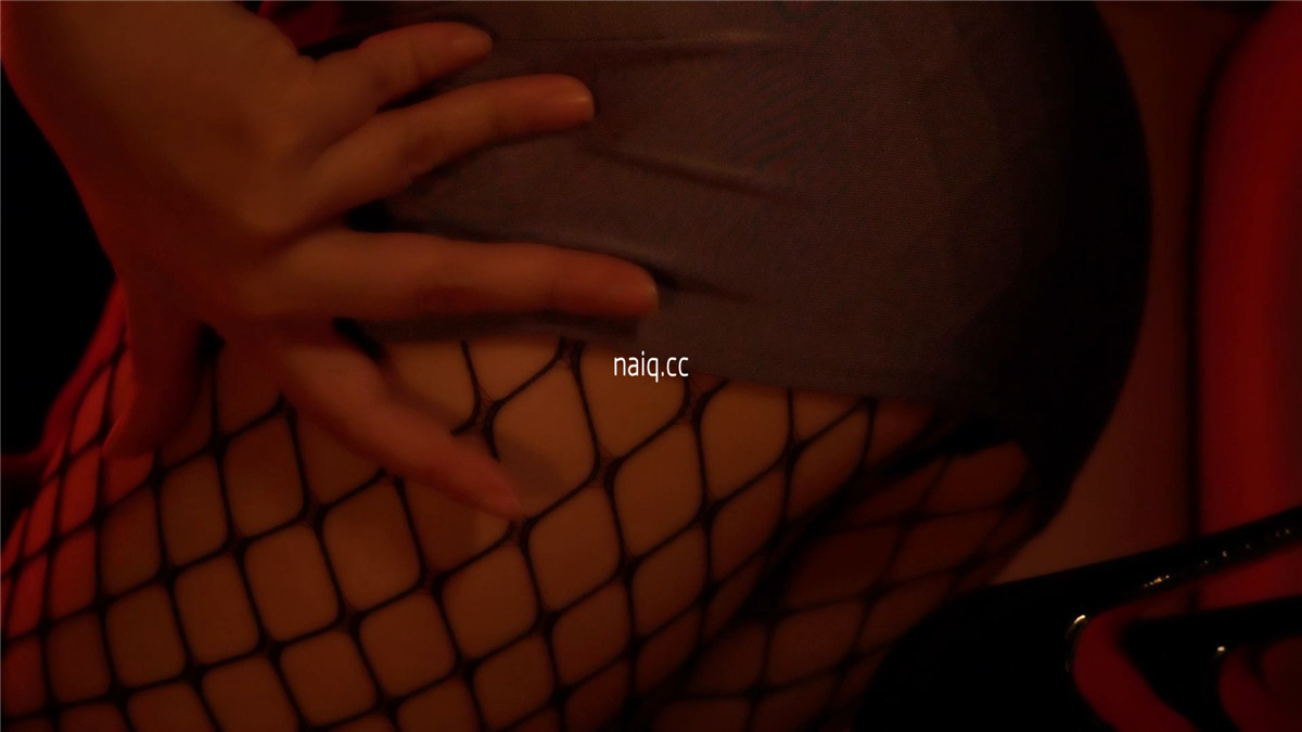樱晚gigi - 粉丝群收费视频20 威士忌的旋律 [1V-385MB] - 奶圈