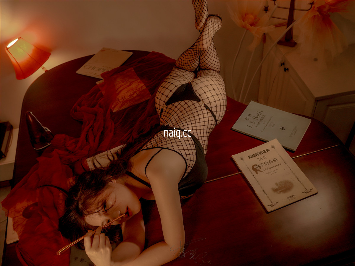 樱晚gigi - 丝驭 [21P-241MB] - 奶圈