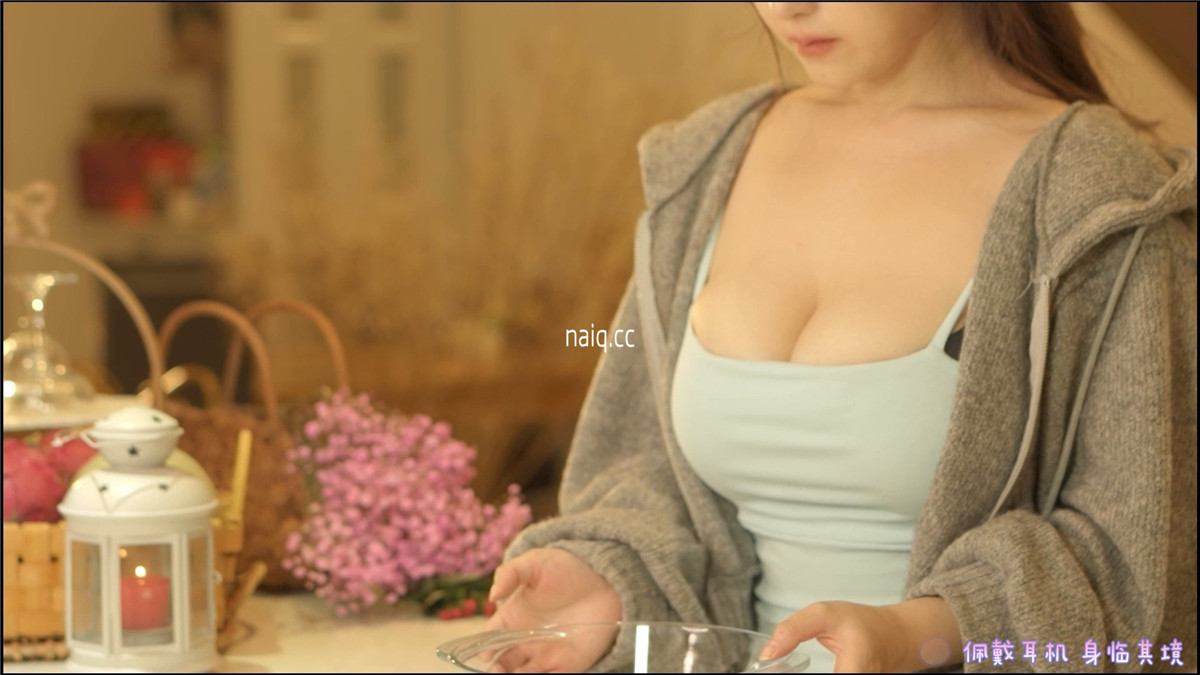 樱晚gigi - 粉丝群收费视频06 YB+圈子视频 [1V-564MB] - 奶圈