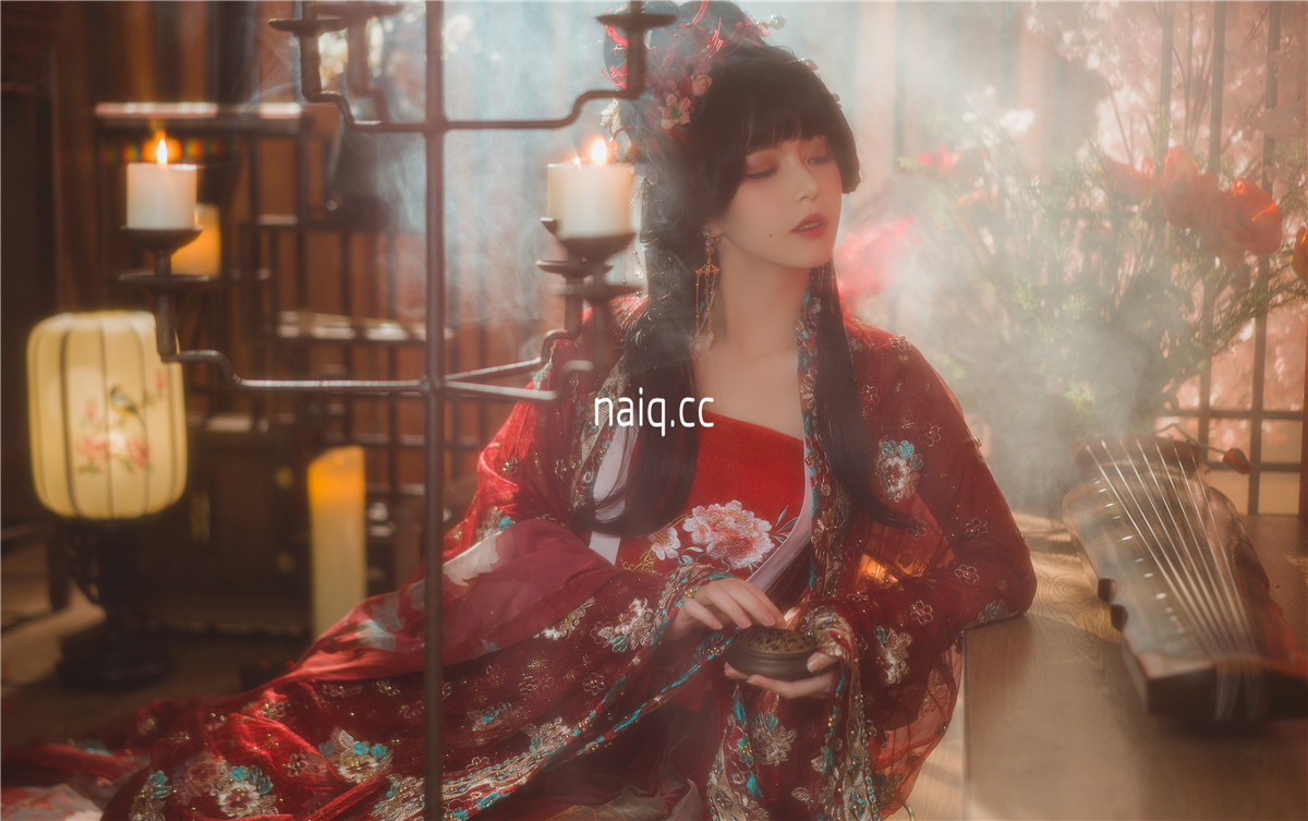 凛子酱 - 抚绸衣庄 [26P-79MB] - 奶圈