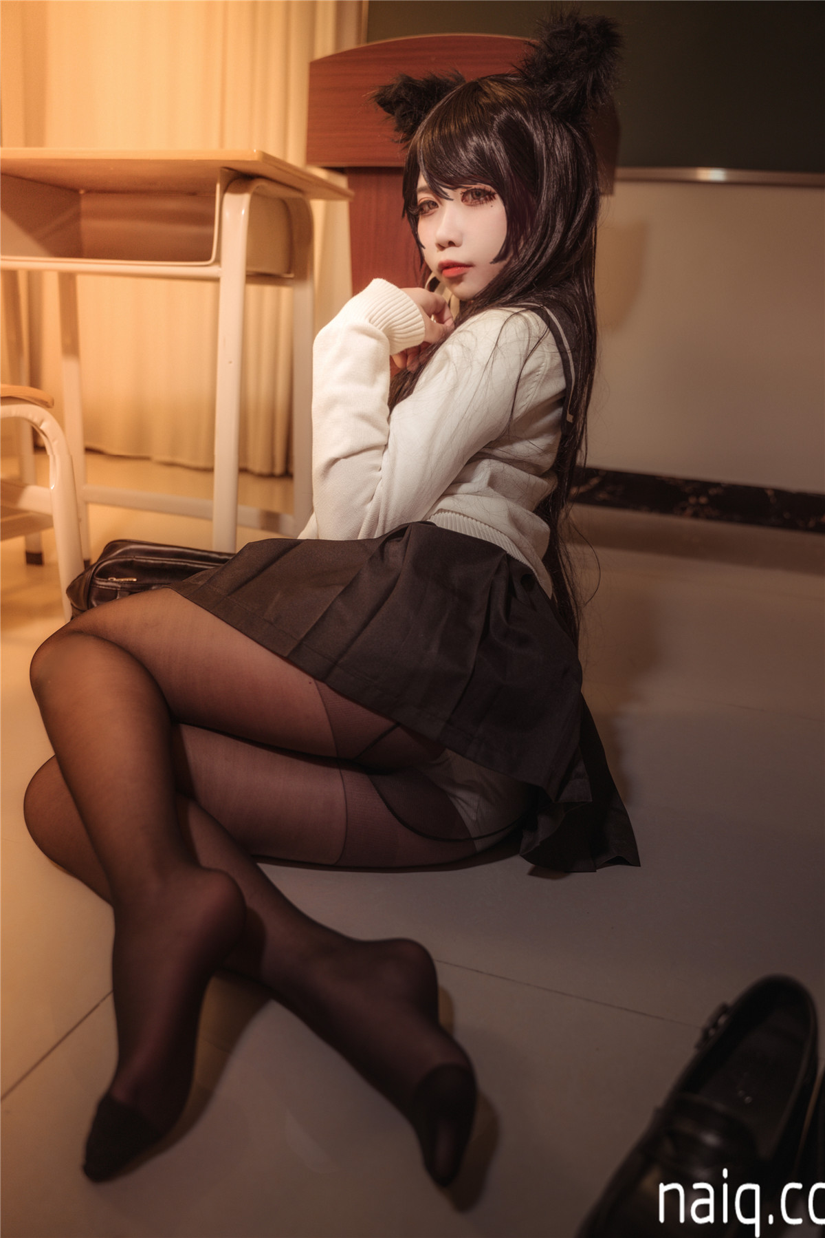 贞子蜜桃 - 碧蓝航线 爱宕高雄制服 [35P-354MB] - 奶圈