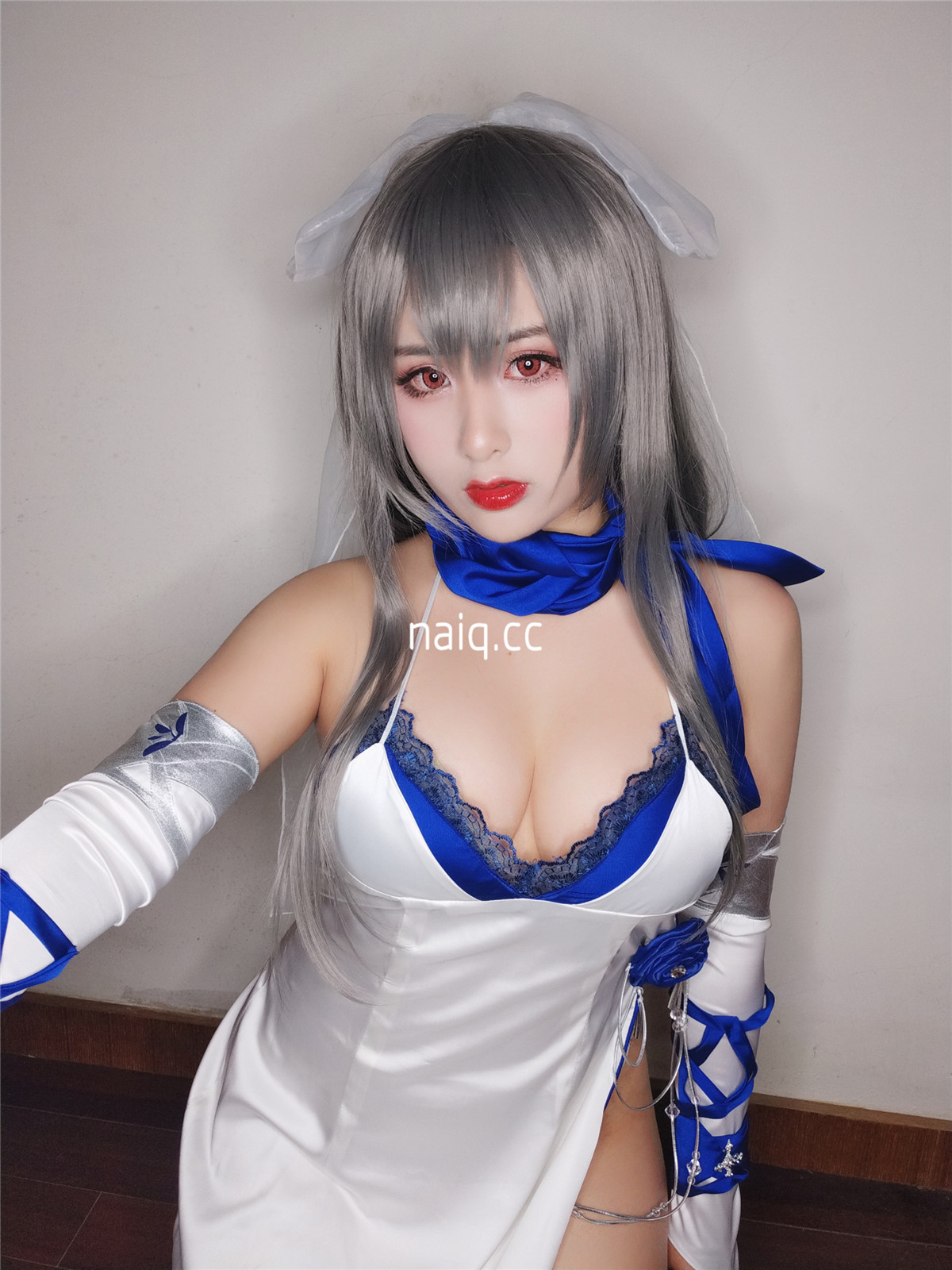 柘烟_Zuken - 路易九世礼服自拍 [39P-44MB] - 奶圈