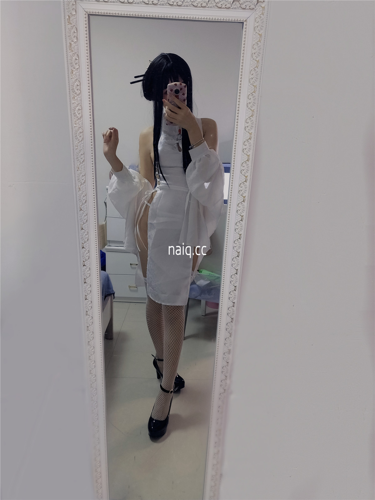 猫君君_MaoJun - 绑带旗袍 [16P-75MB] - 奶圈