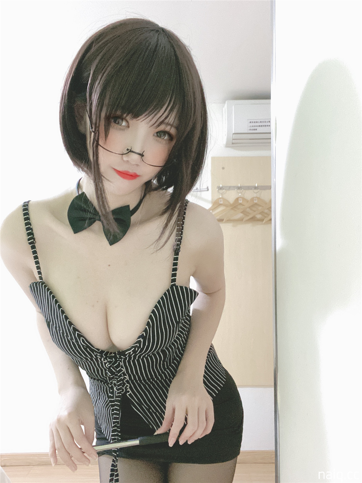 阿薰kaOri - 女教师 [6P-9MB] - 奶圈